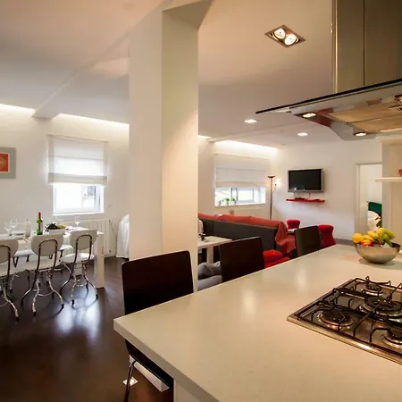 Zen & Art 아파트 풀라