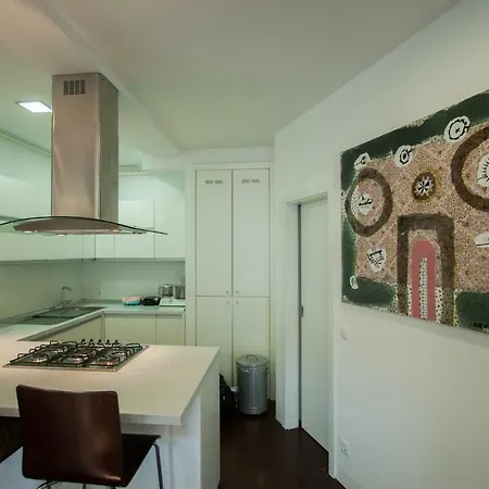 アパート Zen & Art プーラ