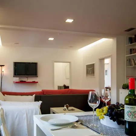 Zen & Art Apartment